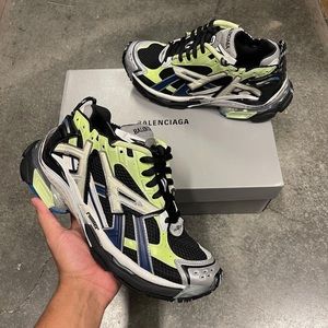 Balenciaga runners